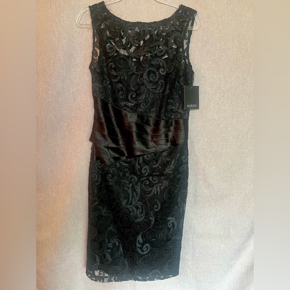 Marina Black Lace Satin Sleeveless Midi Dress - Picture 3 of 5
